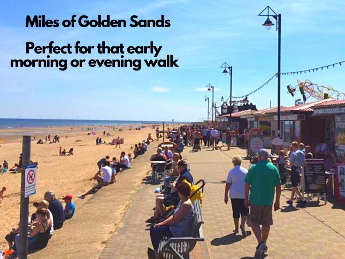 Romantic Lakeside Cottage By The Beach! With Super Cosy Log Burner! The Perfect Escape To Your Home From Home By The Sea! So Relaxing - You Won'T Want To Leave! Pet Friendly! Mablethorpe Ngoại thất bức ảnh
